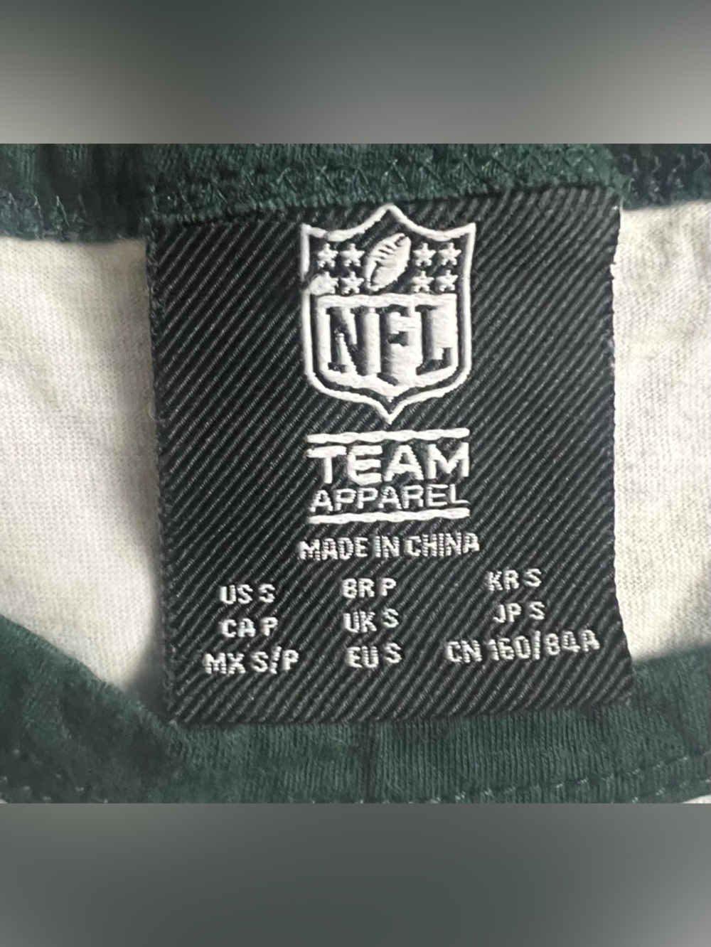 NFL White Tee with Dark Green and Gold Packers Logo - Picture 4 of 4